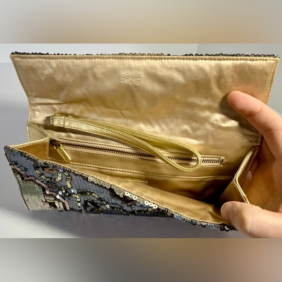 Rene Caovilla Crystal-Embellished Rectangular Clutch Gold Small HandBag Purse - Picture 9 of 9